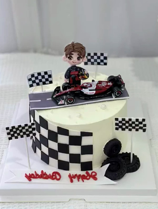 沉浸式赛车主题小蛋糕