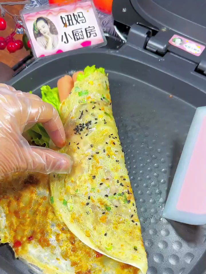 鸡蛋饼煎饼果子 面食教程,10分钟做早餐