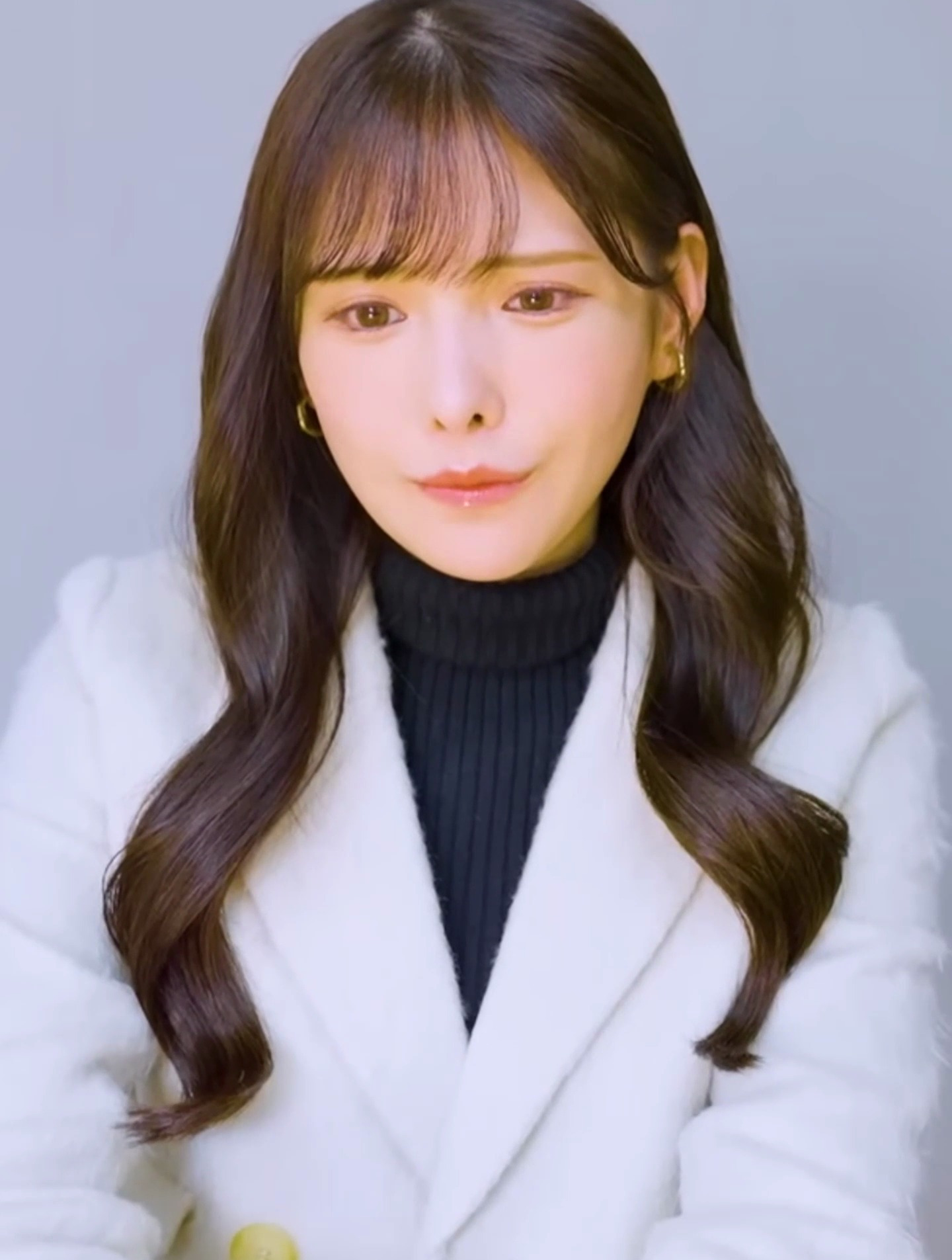 欣赏一下日本女演员桥本有菜的颜值