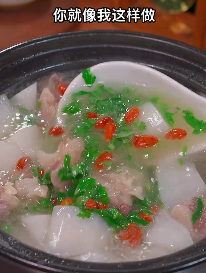 您可要记住了,下次萝卜炖牛肉你就和我这样做,软烂入味