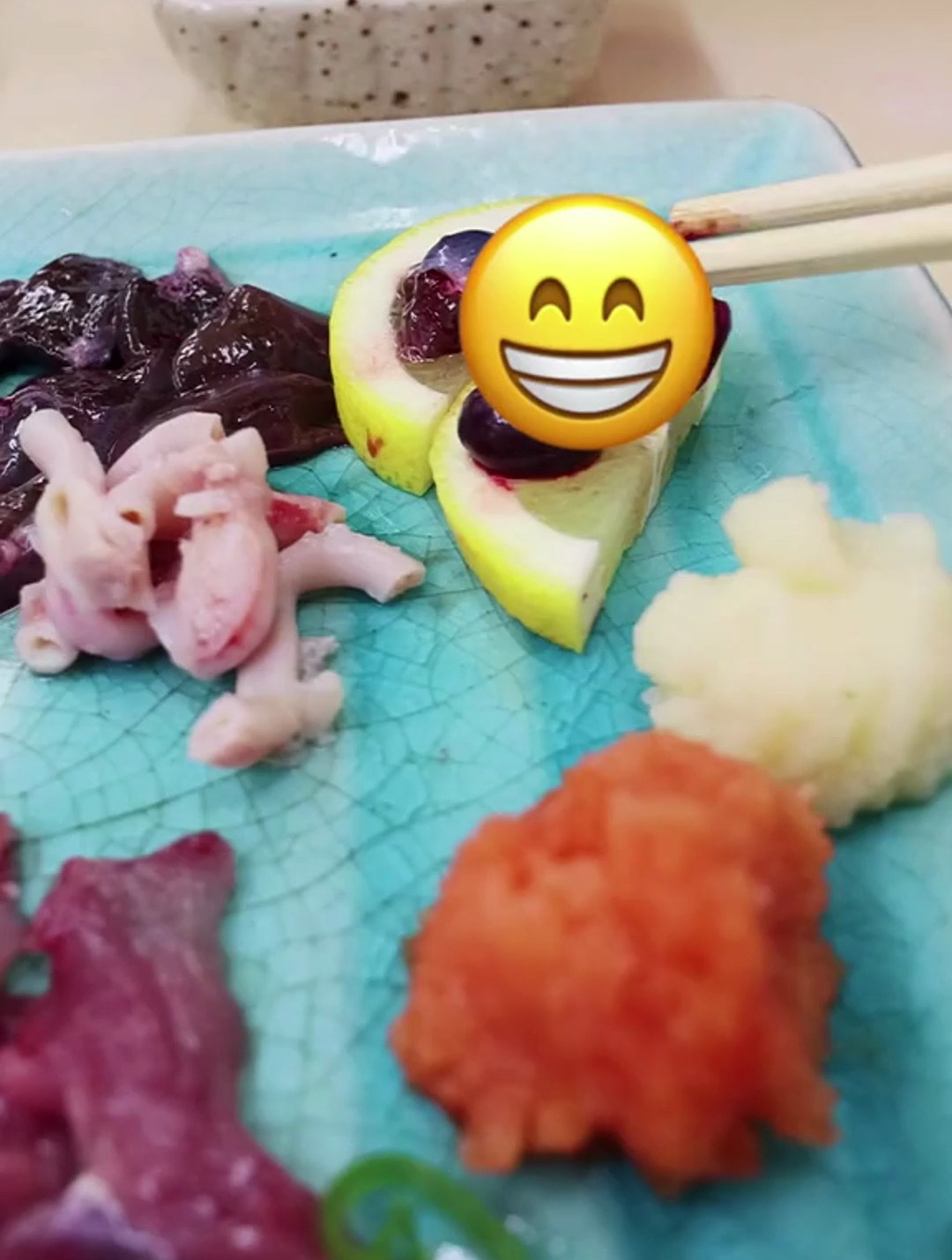 有时候敞开心扉,这甲鱼刺身还是很鲜美的 最后全吃干净了