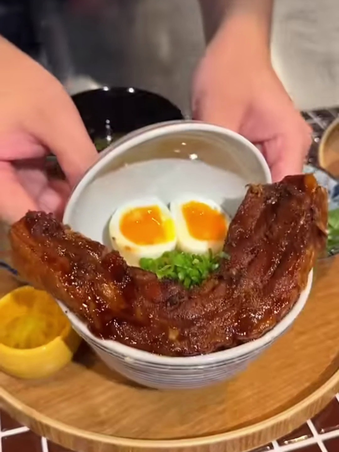 日式烤肉盖饭,香的不谈!