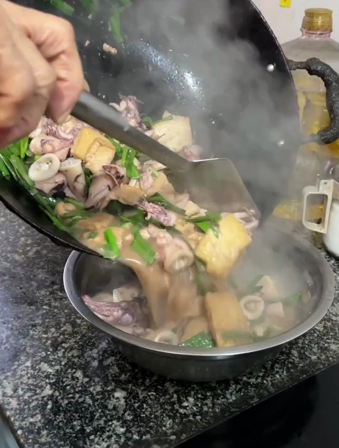 这道简单的家常菜笔管炖豆腐是不是只有胶东人才会吃?