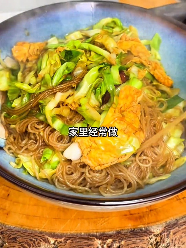 这道圆白菜炒粉丝,简单易学还好吃