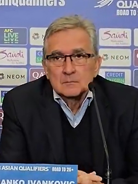 真相大白!错怪伊万了!伊万解释:换下谢文能是因为他肌肉不适!