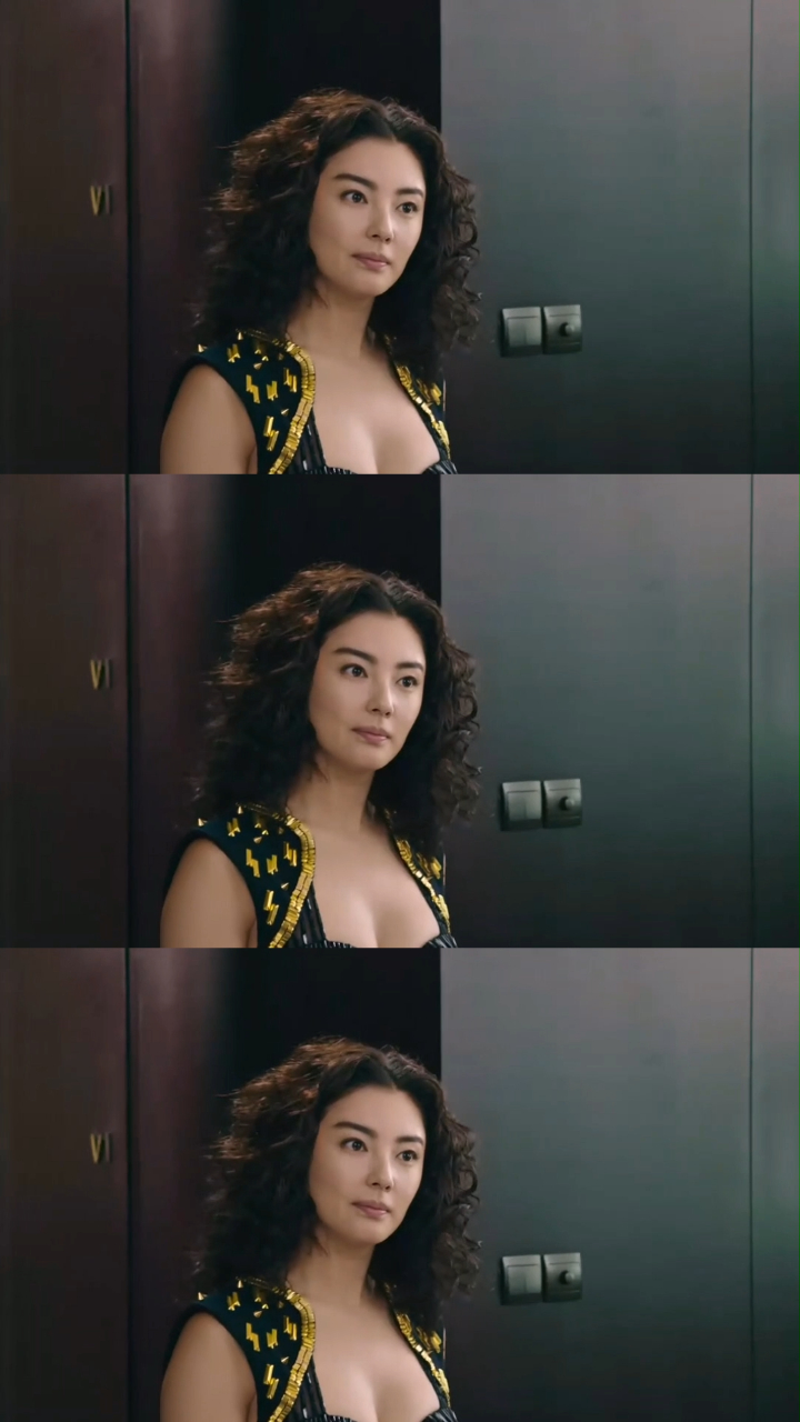 《美人鱼》邓超:你的腿真美!张雨绮:我全身都是宝!