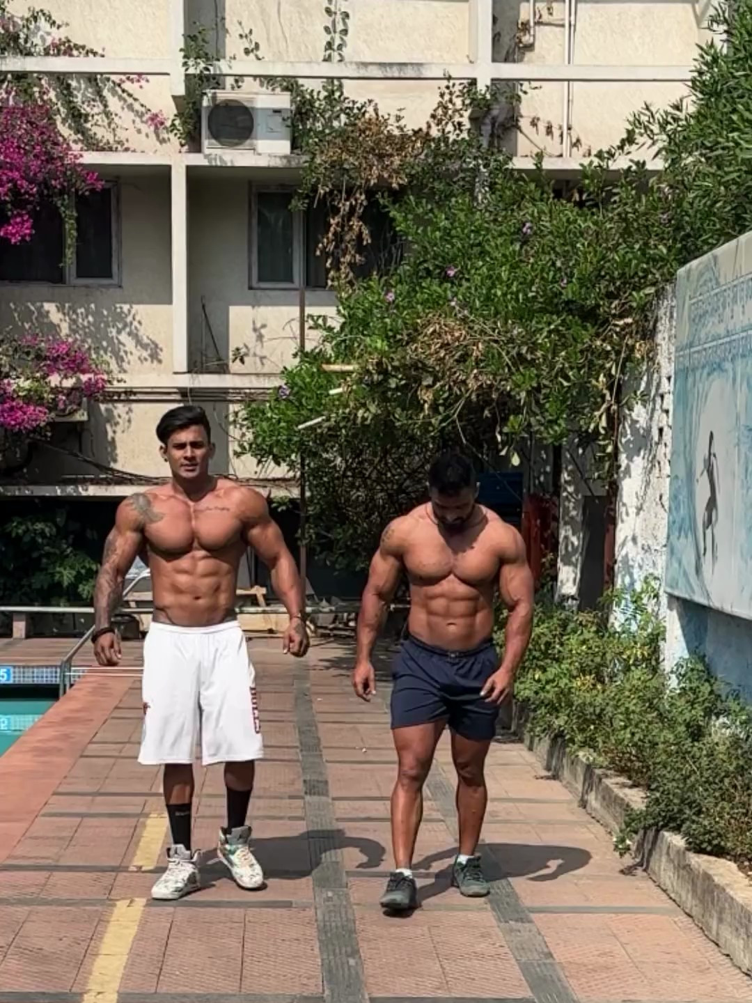 肌肉男 帅哥 肌肉