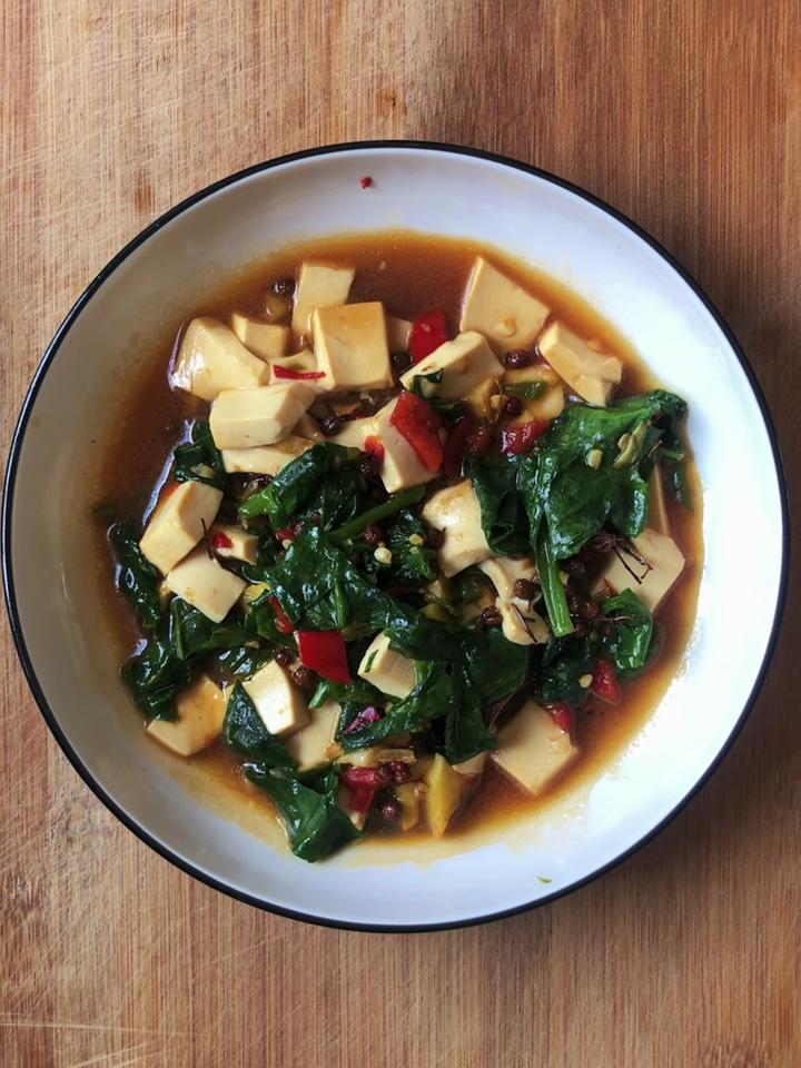 麻辣豆腐最简单做法,跟我这样做,麻辣又下饭
