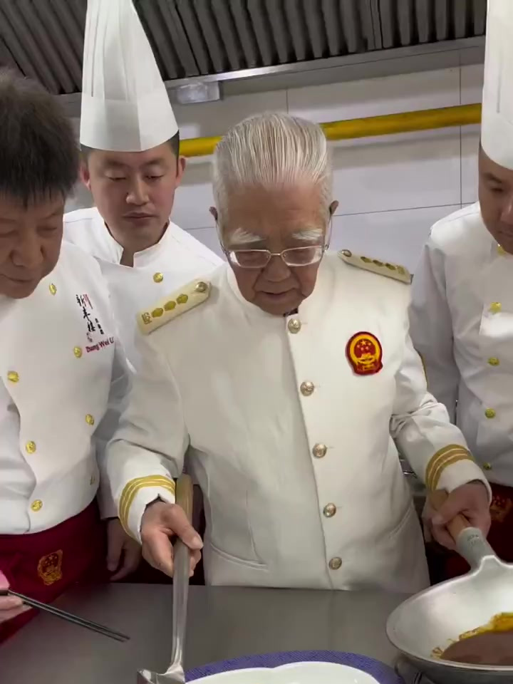 鲁菜泰斗,王义均大师
