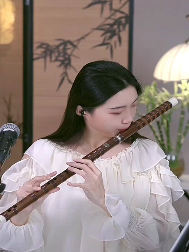 竹笛《大鱼》旋律优美绵长,情感深刻,非常感人