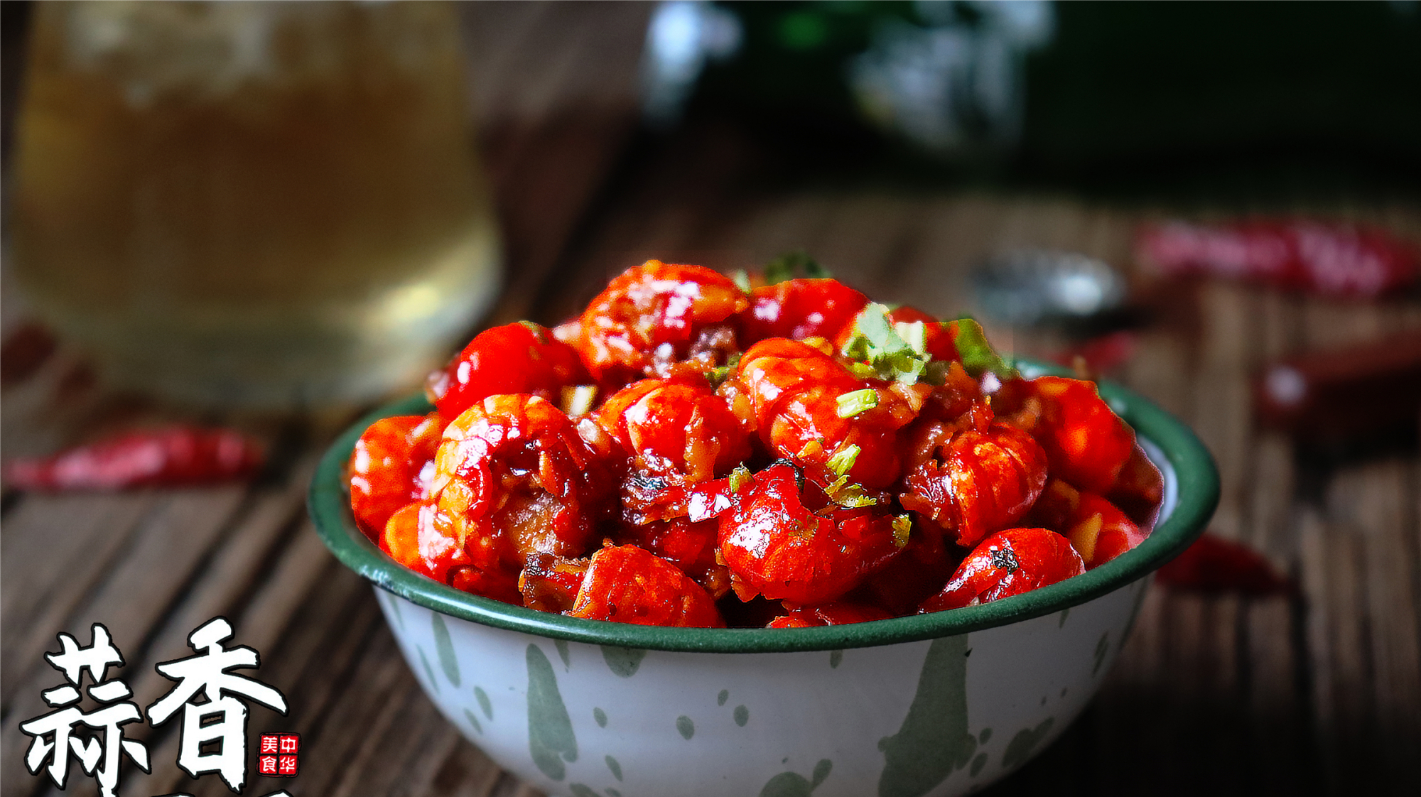 夜市摊上68一份的炒虾尾,在家做成本不到20块,蒜香十足