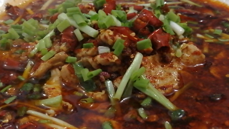 不知道吃啥好?这道家常水煮肉片,荤素搭配 #美食教程#晚餐不知道吃啥好?这道家常水煮肉片,
