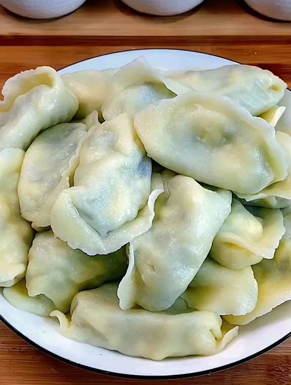 这样做的黄瓜馅饺子!意外的好吃 饺子 美食教程 自制美食 水饺