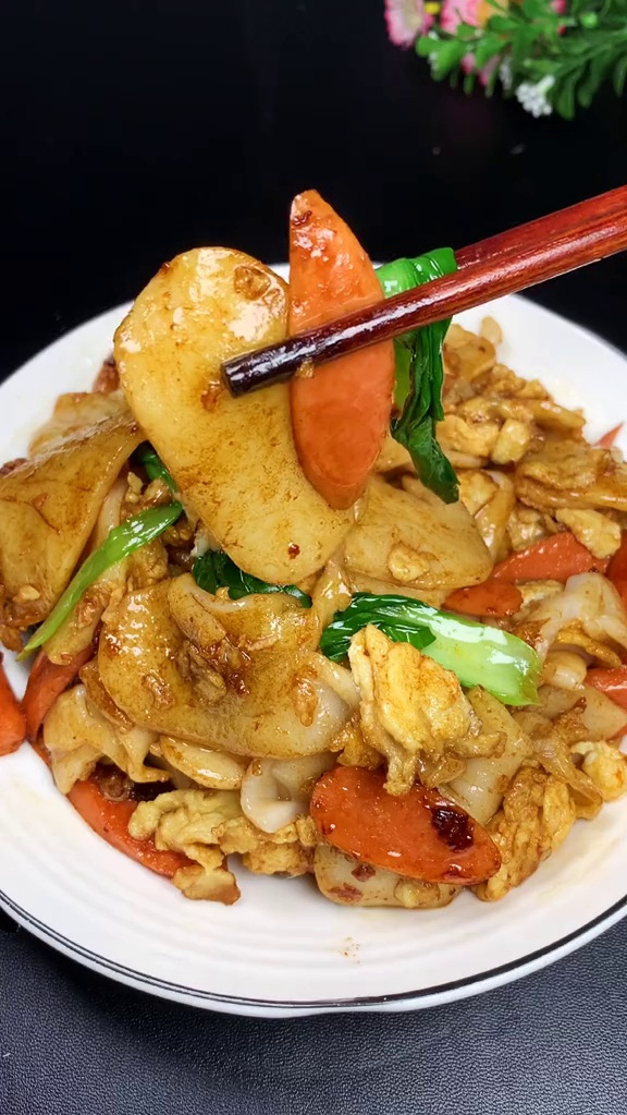 今天给家人做炒年糕,做简单还好吃