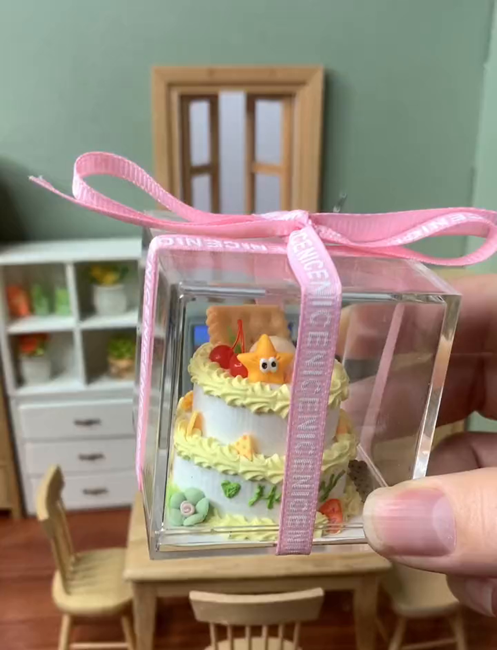 超可爱迷你版双层糖果生日蛋糕