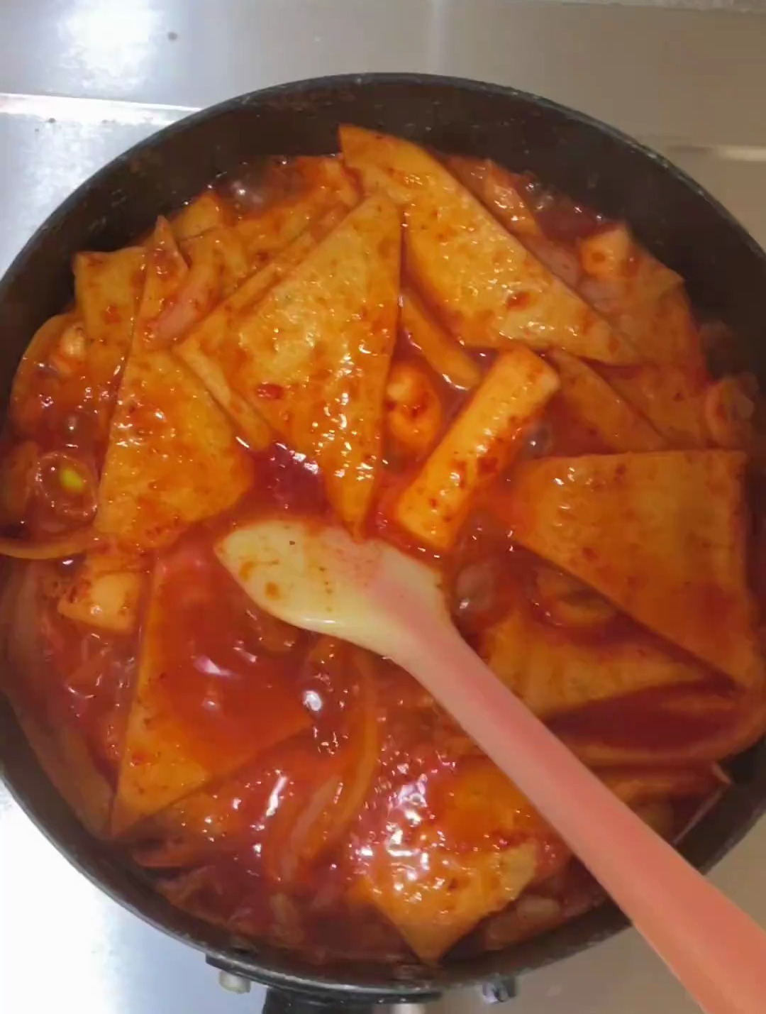 韩式炒年糕在家怎么做好吃,我来告诉你们