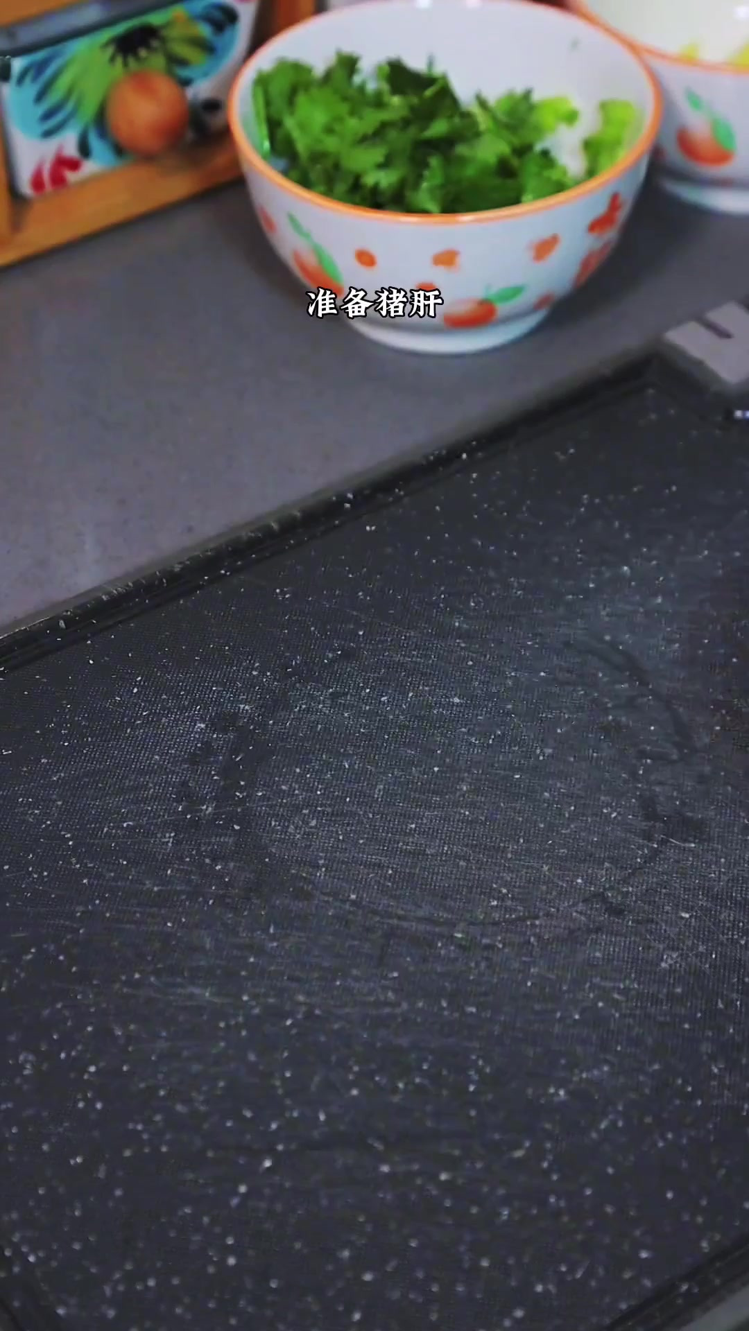 这个猪杂汤米粉啦,又香又鲜简直就是早餐第一名