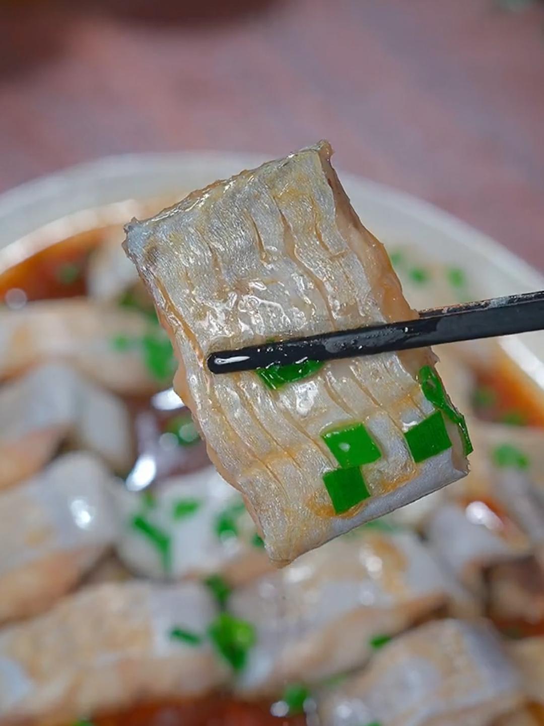 这样做的清蒸带鱼,一口下去,入口就化
