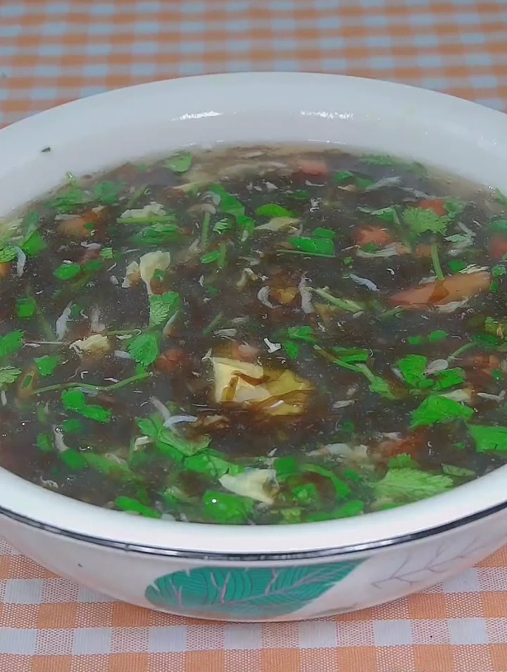 紫菜虾皮蛋花汤的详细做法