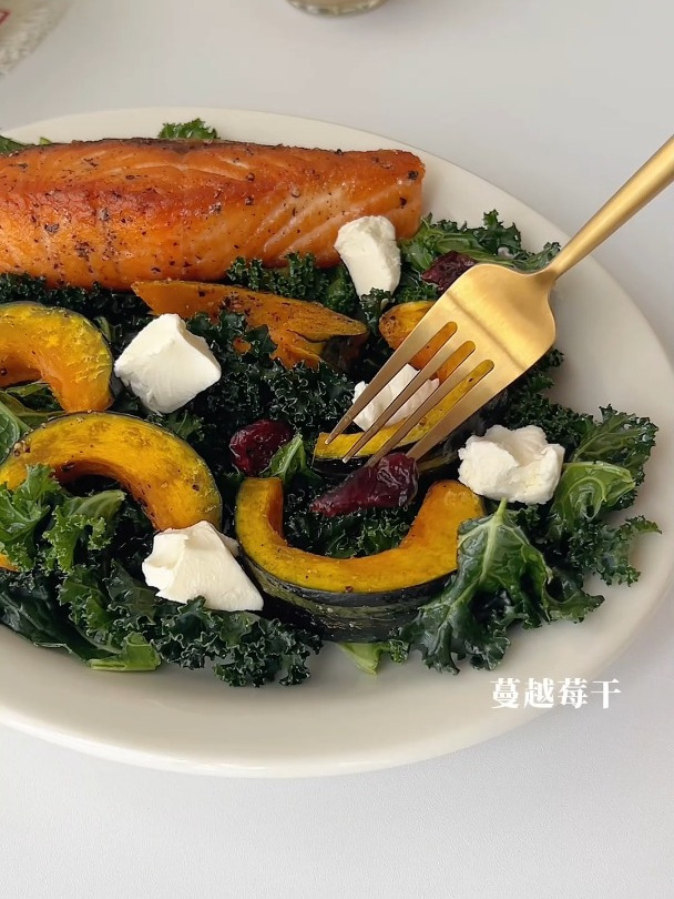 三文鱼烤南瓜温沙拉,就问谁馋了啊