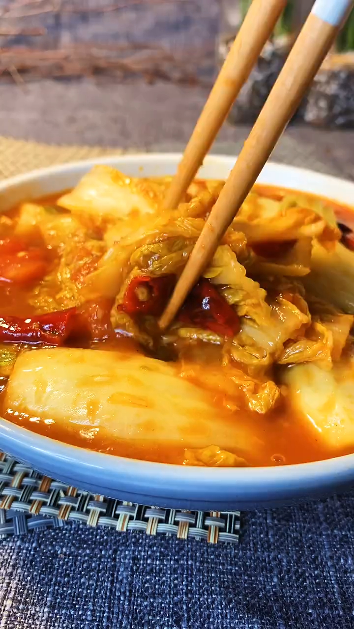 娃娃菜跟番茄的神仙组合