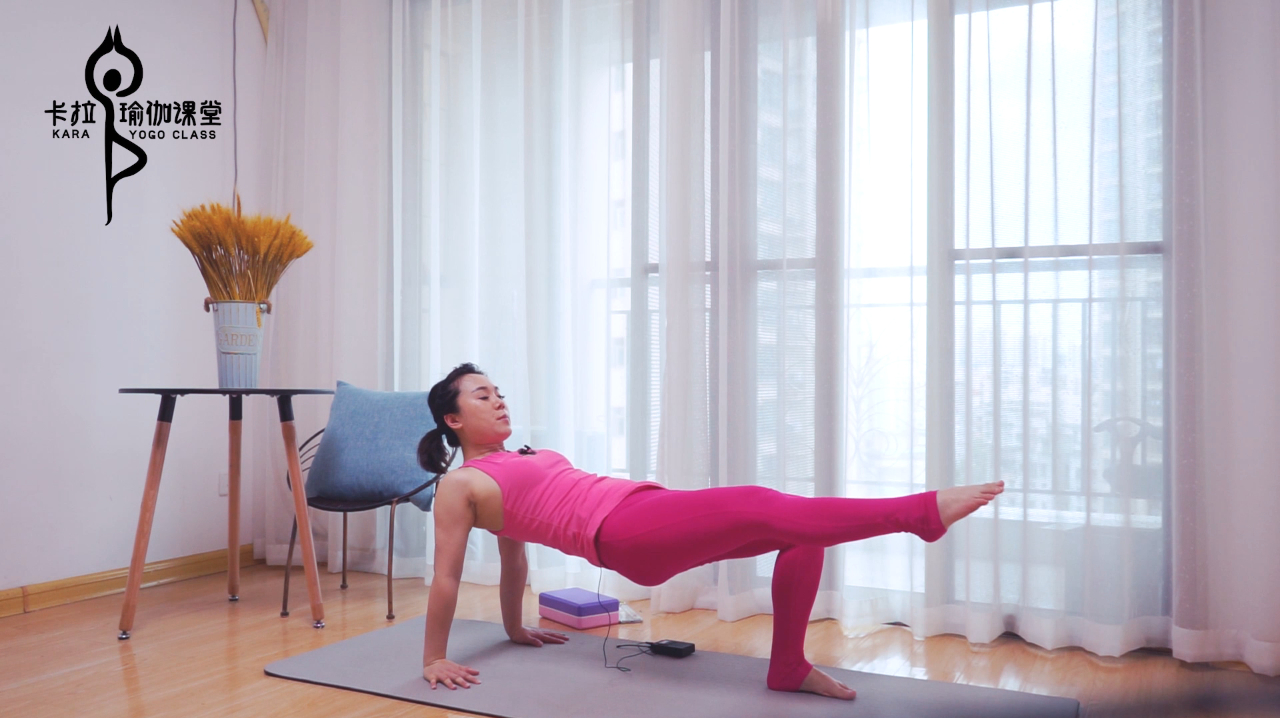 中年代谢变慢、肌肉流失,自然就变胖,2个动作,减肥紧致肌肉