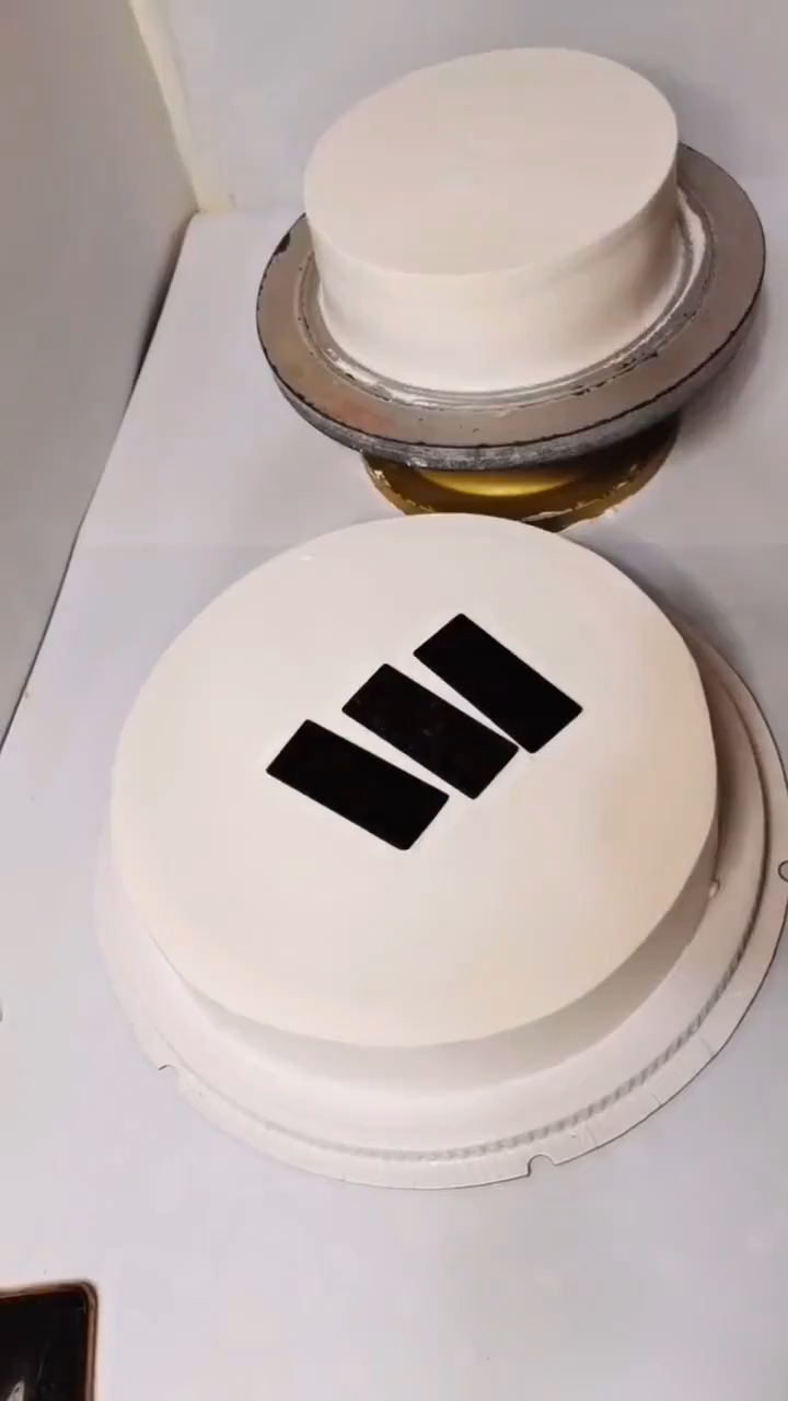 过情人节送老婆这个蛋糕绝对有氛围感