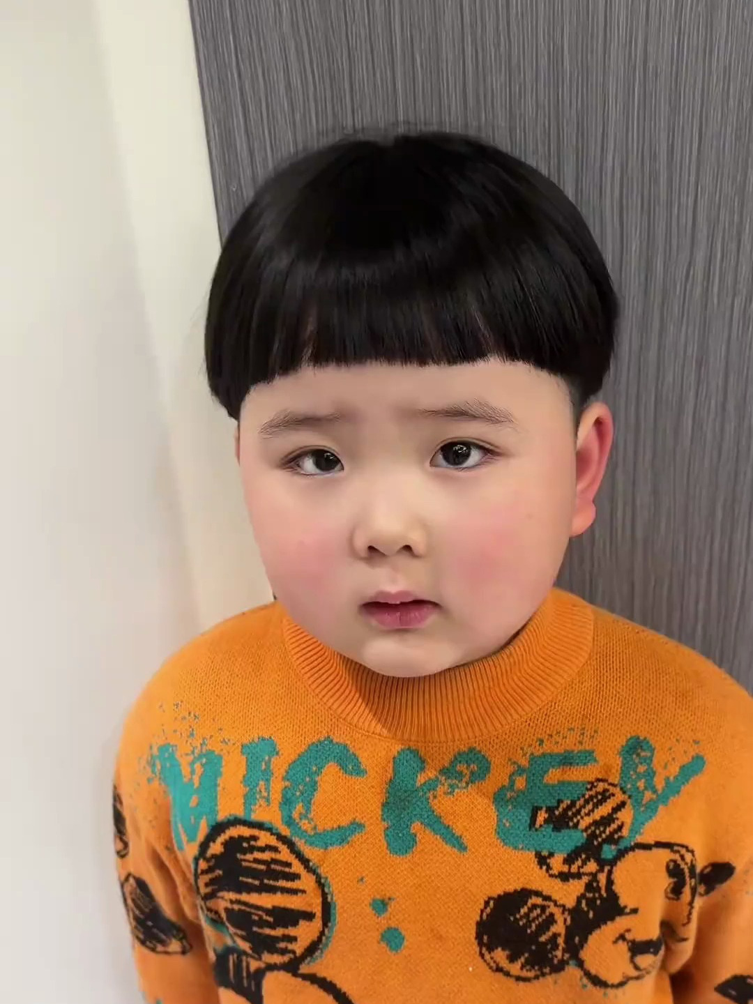 大家好我是派大星