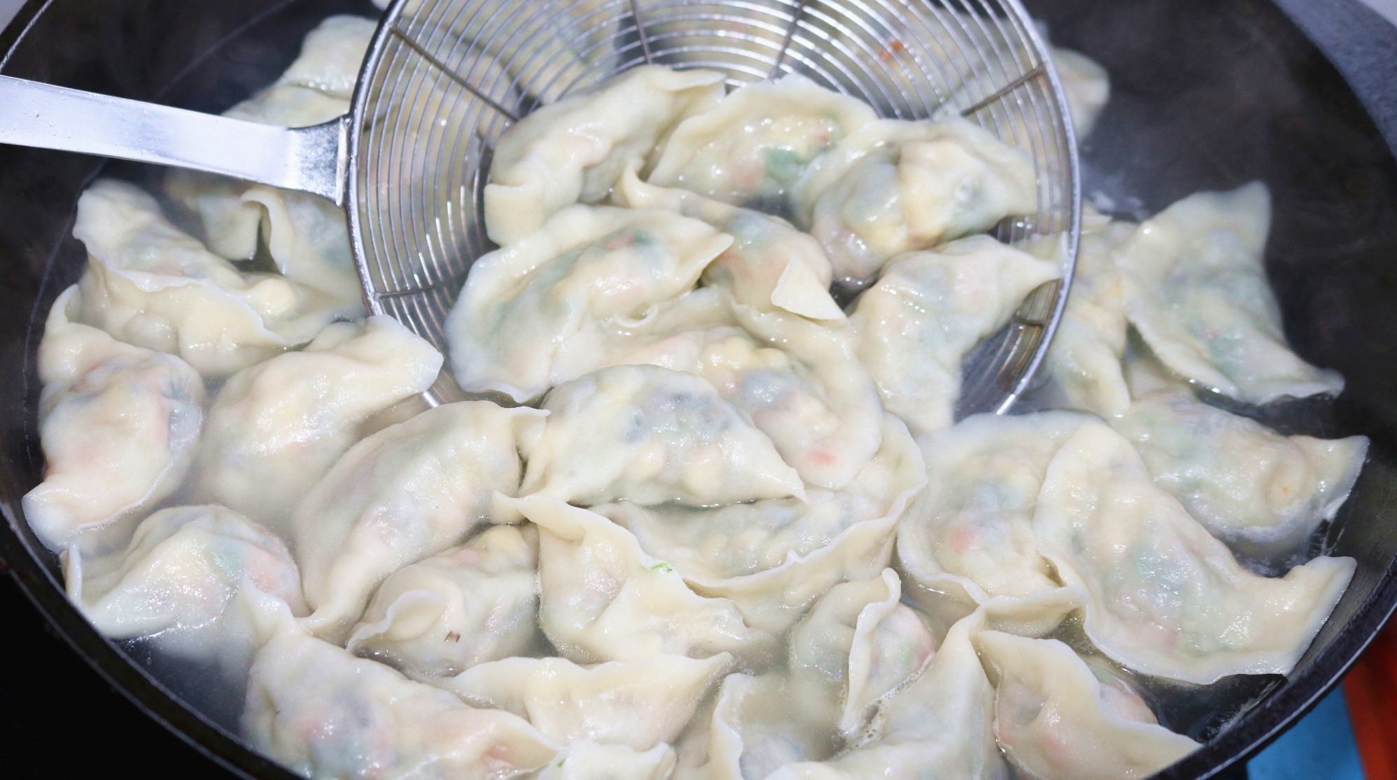 春天我家经常包这锅饺子,营养补钙好消化,馅香味美比肉饺子还香
