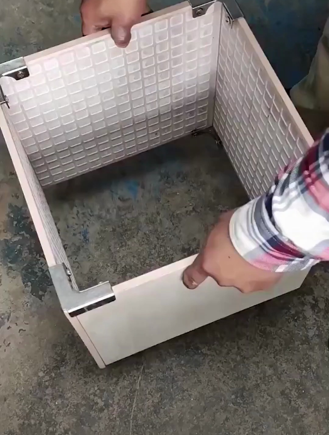 手把手教大家自制鱼缸和货架!想学不会都难!