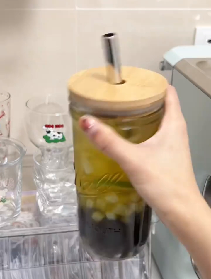 安利给所有姐妹!自制百香果双响炮超简单