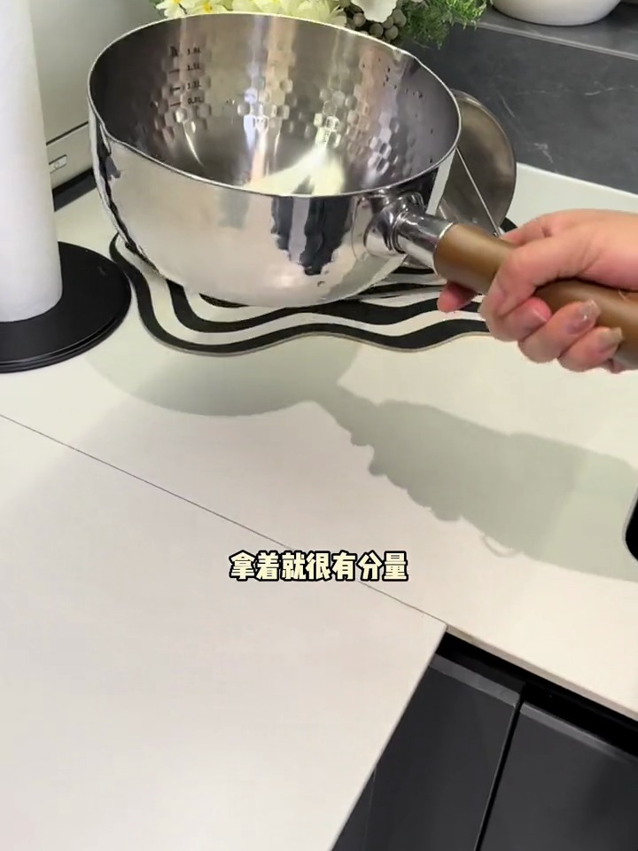 厨房做饭用这个5层不锈钢加厚的雪平锅,能煮能煎炸还能蒸