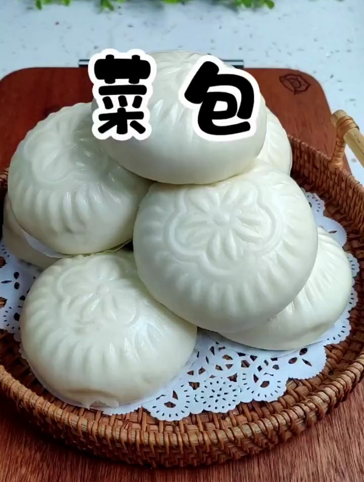 今天做了包菜素馅的包子,松松软软,好看又好吃,做法非常简单