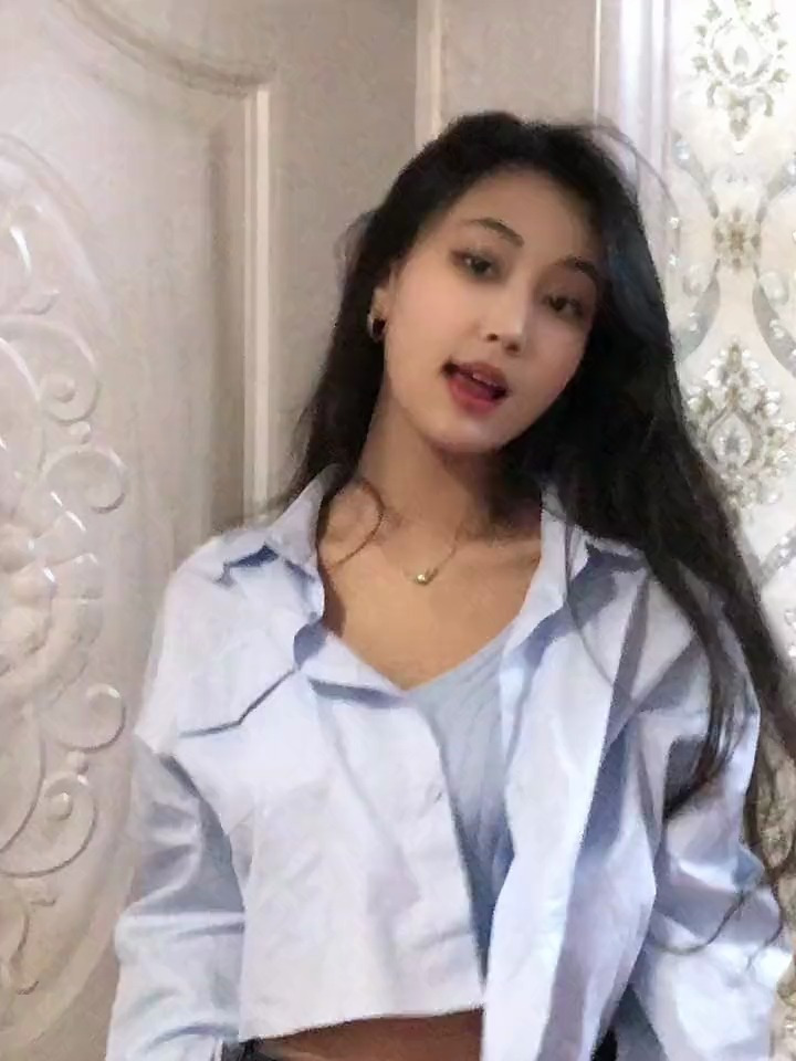 肚子上的肉肉好可爱