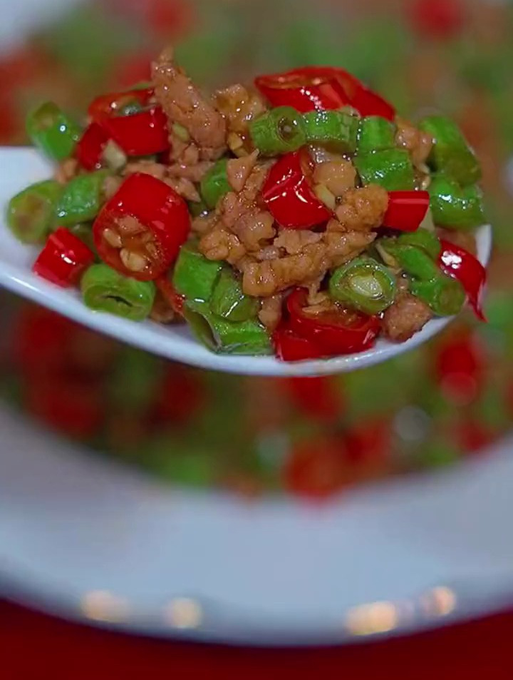 豆角炒肉怎么做好吃?试试这个方法,家常美味,好吃下饭!