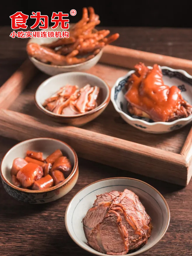 餐饮创业从卤菜摆摊开始卤侠派