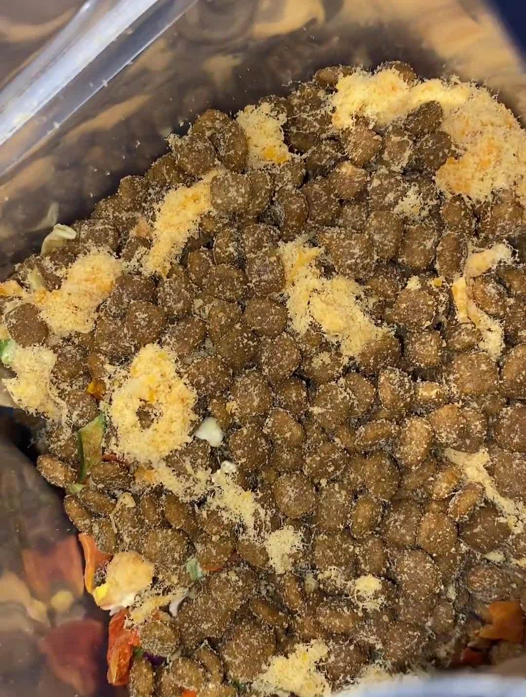 汪星球宠物自制肉松蛋黄狗粮,保质期6个月,现做现发