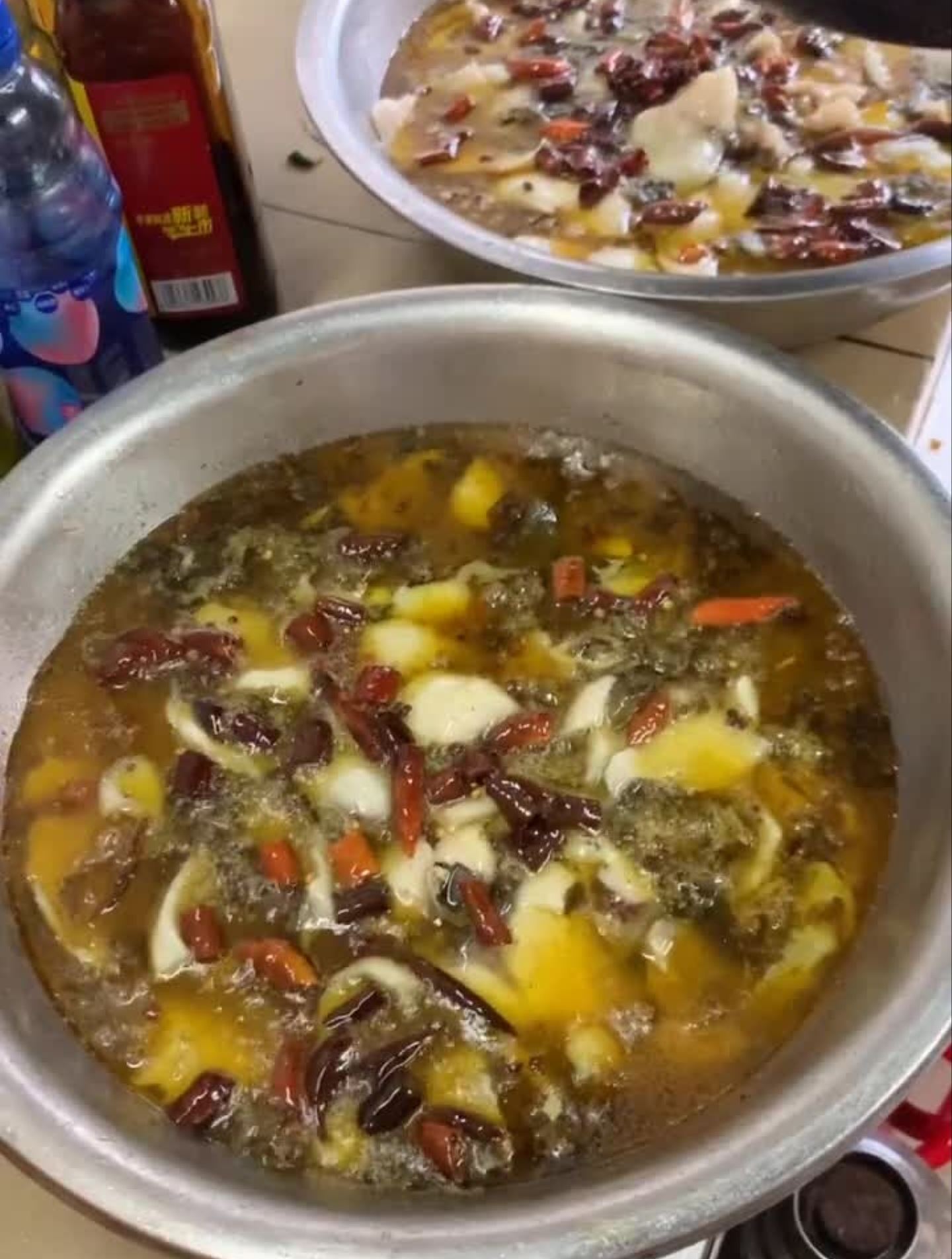 家常菜没有花哨的修饰,没有精致的摆盘,朴实家常的味道!