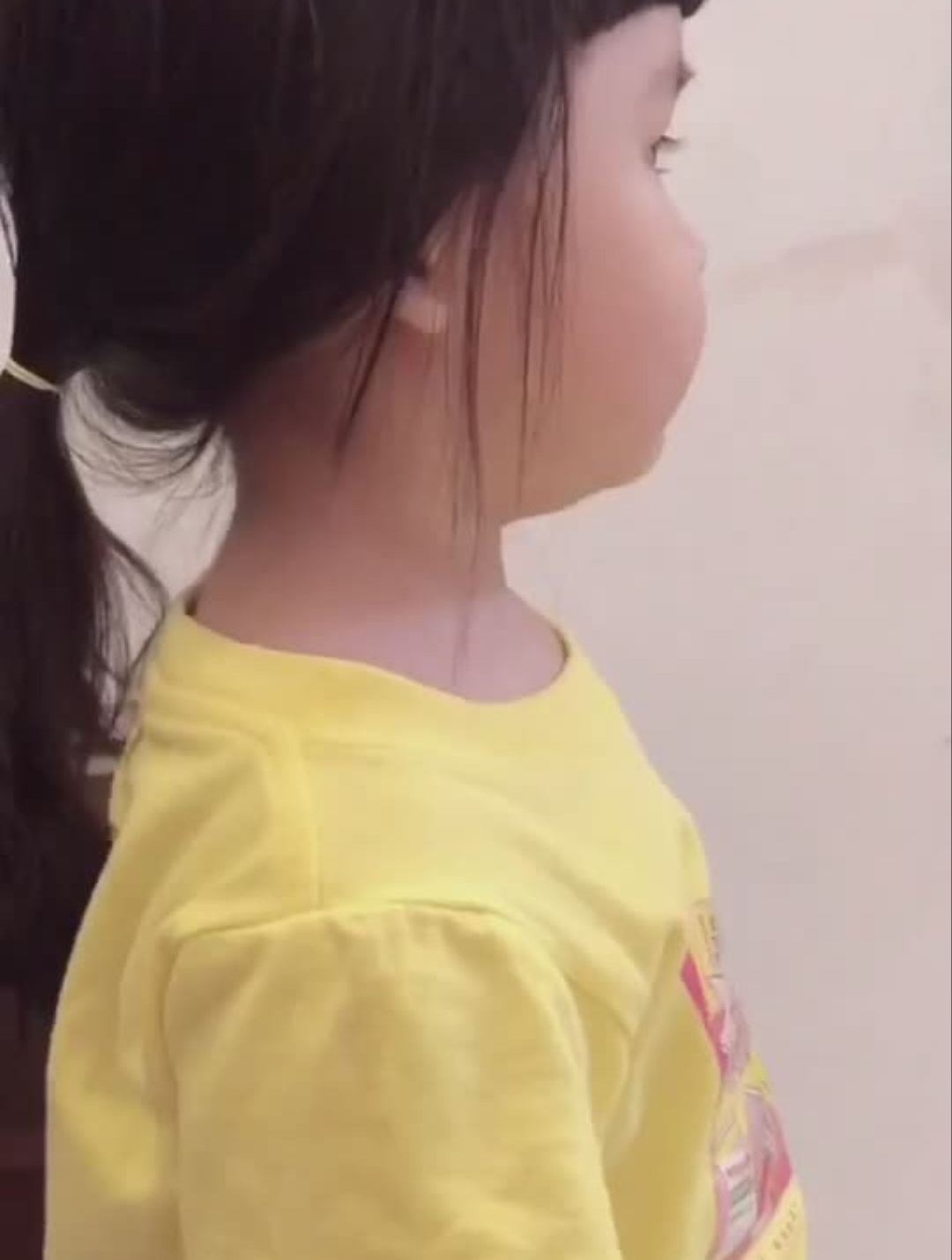 是不是女孩子都是这样?每帧都是表情包