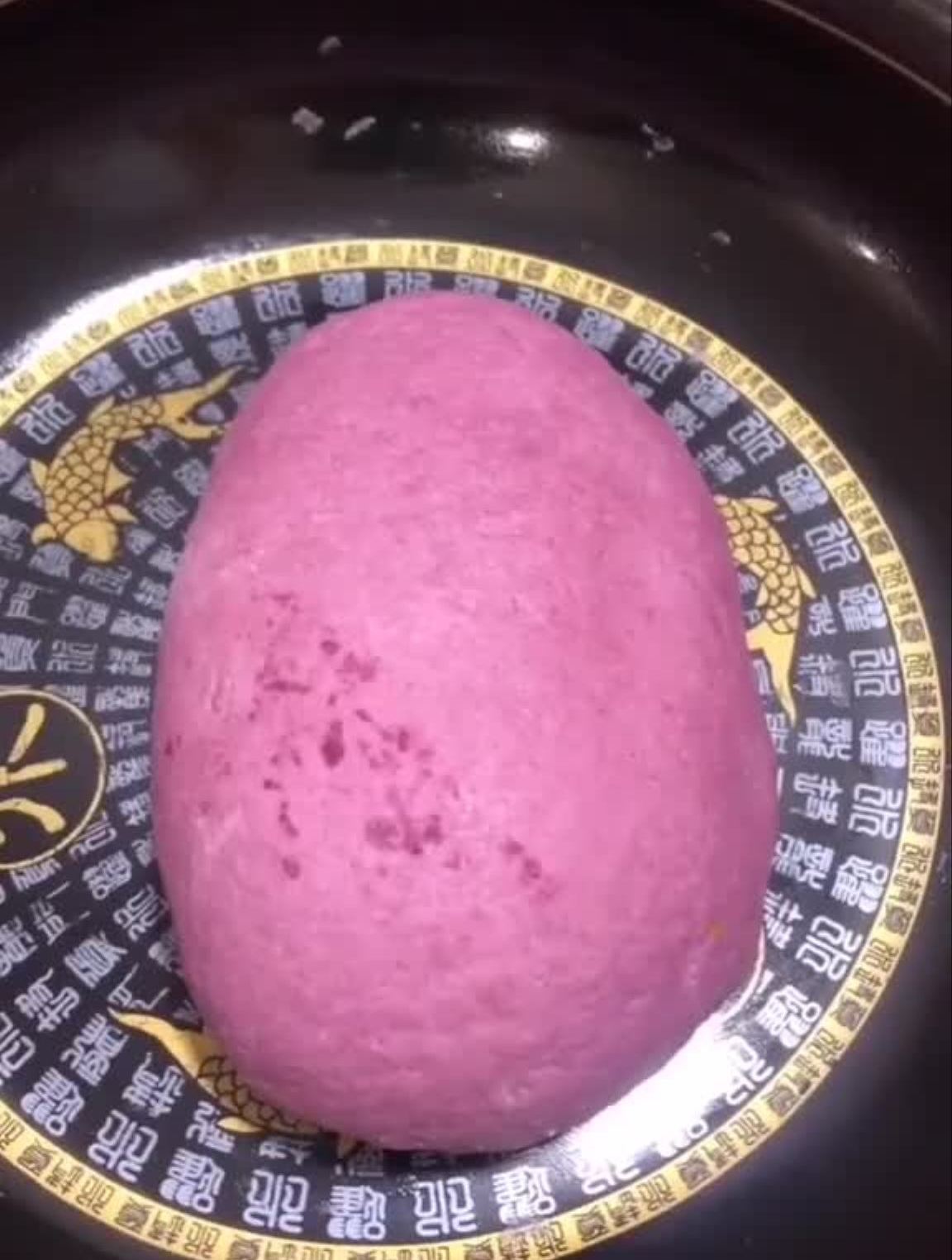 好吃的家庭版紫薯饺子就是那么简答
