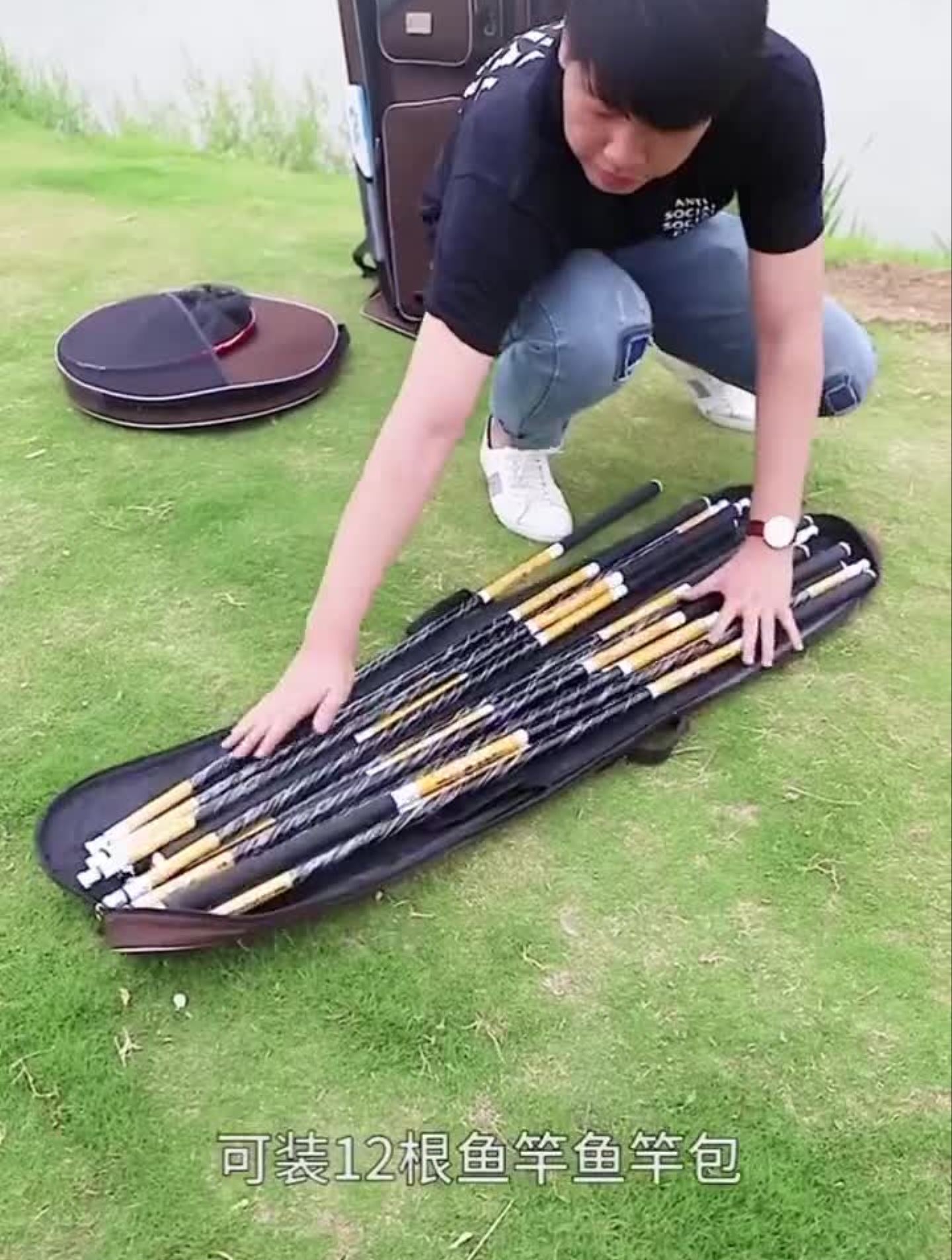 渔具太多的烦恼,应该怎么解决,一个一包搞定。野钓钓鱼