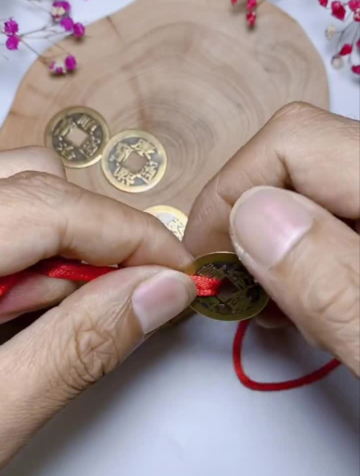 五帝钱汽车钥匙扣挂件完整版编织方式