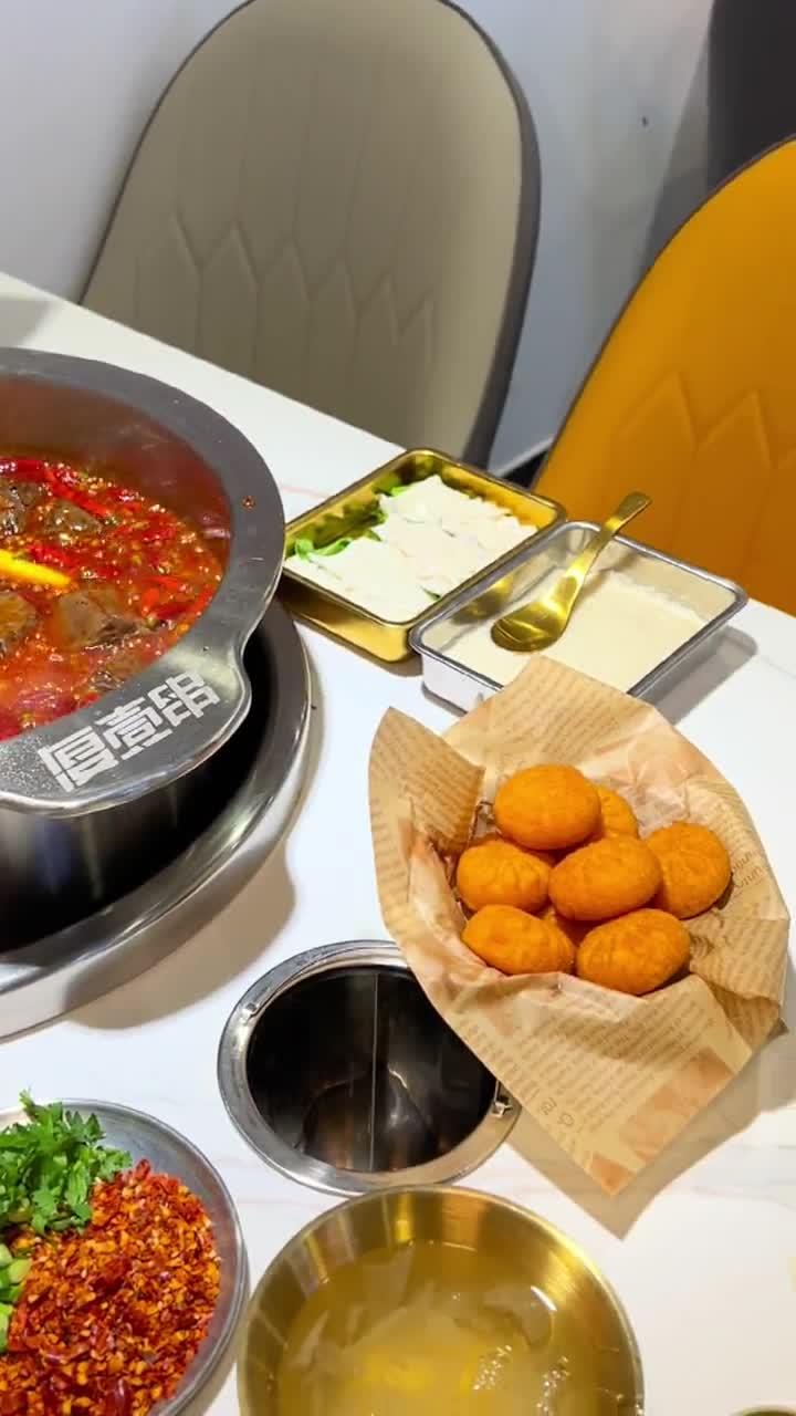 大龙山这家串串店,好吃不贵经济实惠