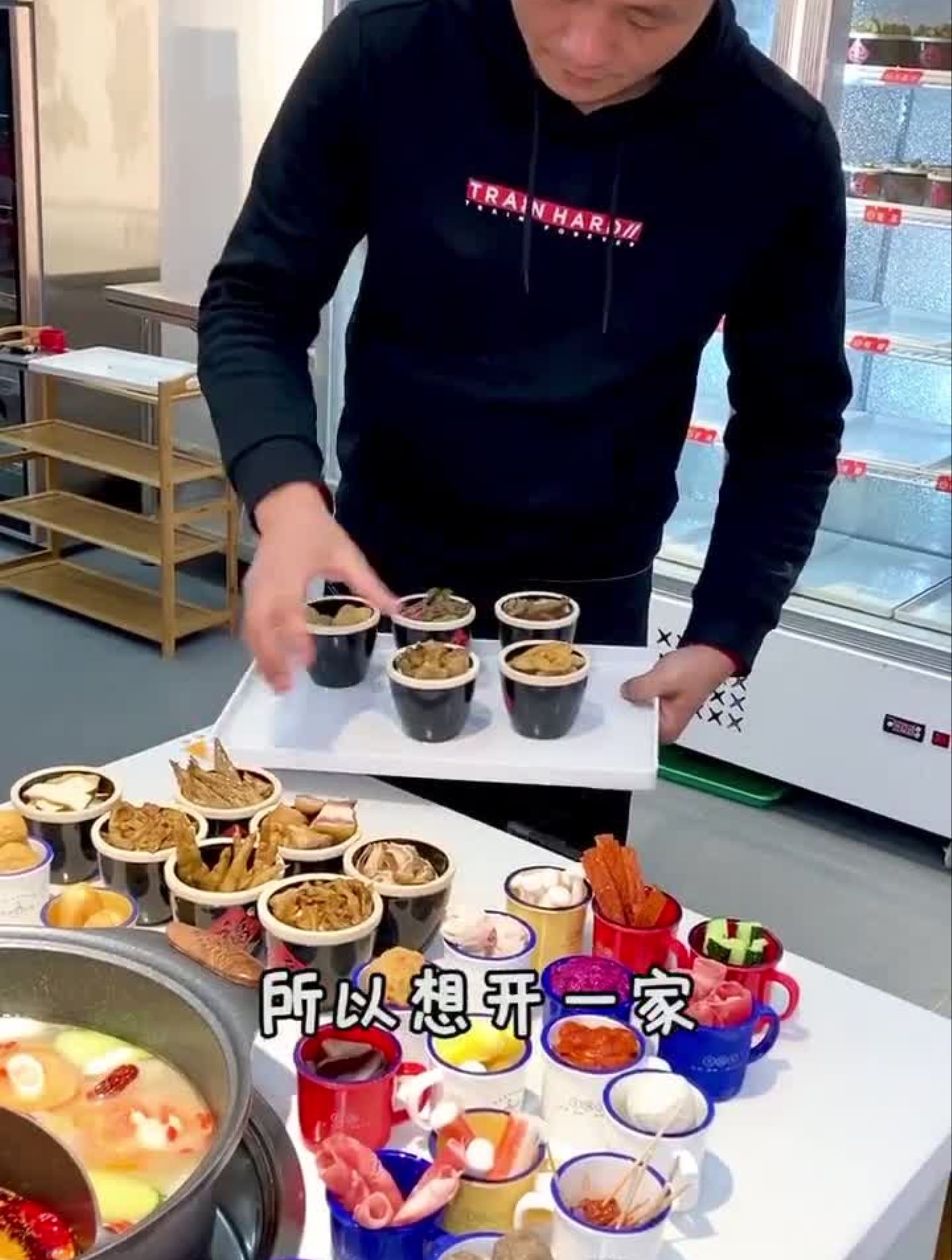 9毛就能吃到的火锅,菜品多到就只有你想不到,没有你吃不到的