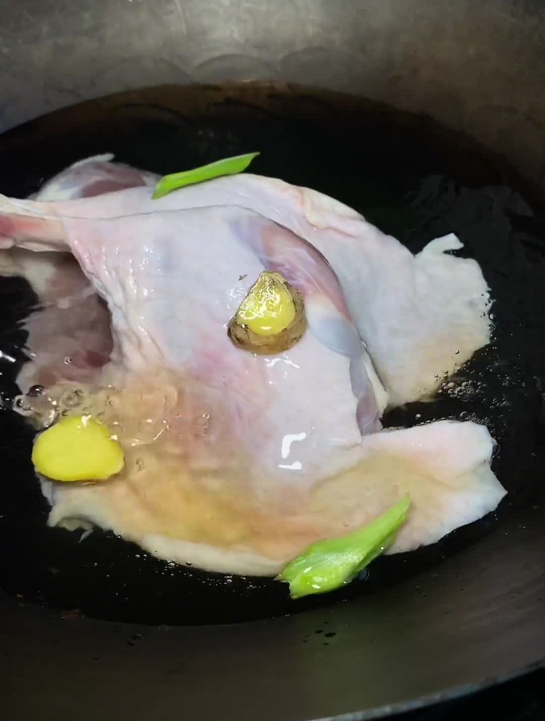 自己在家做,想卤啥就卤啥,再也不用出去外面买了美食卤鸭腿