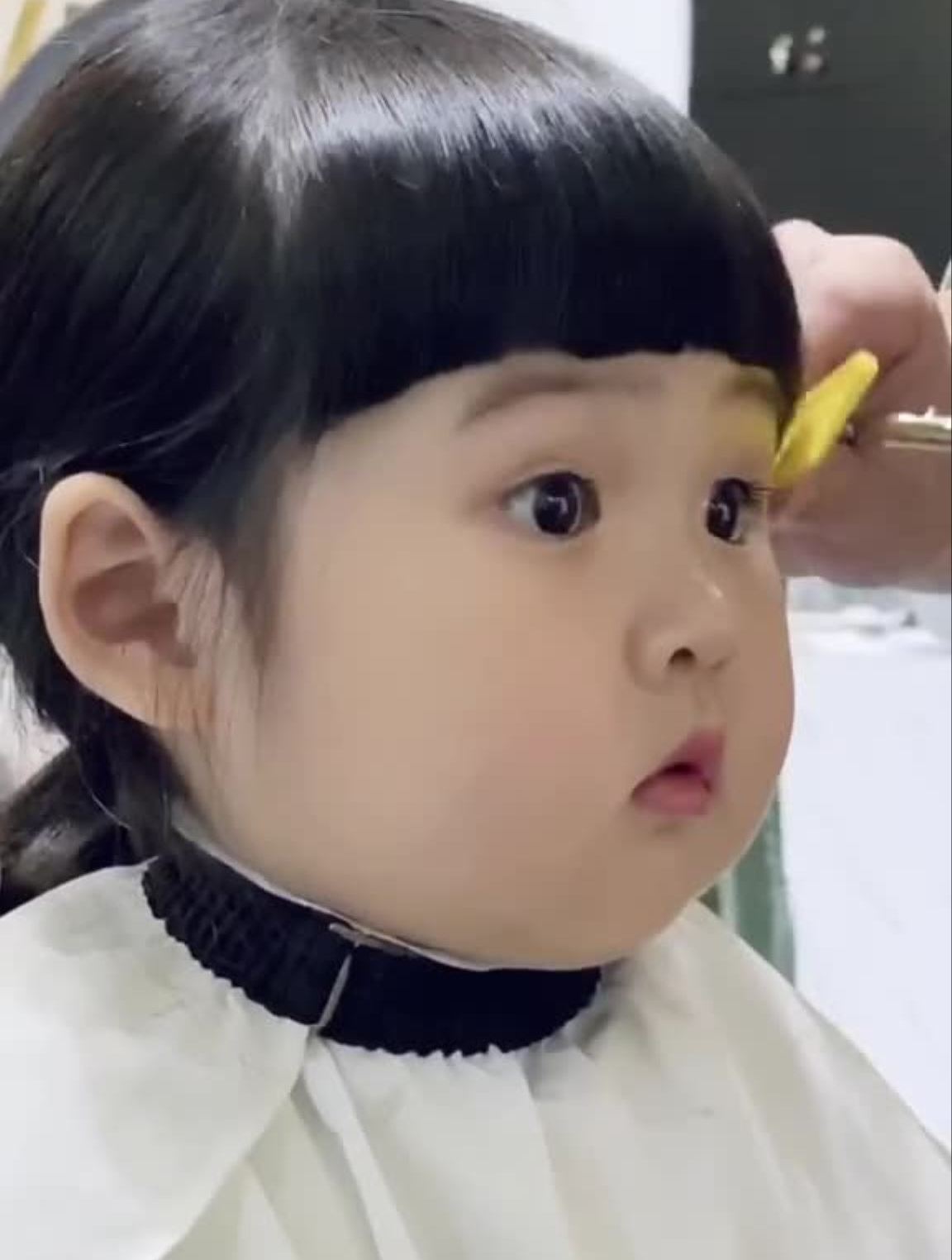 你们要的挑眉来了表情包暴发户