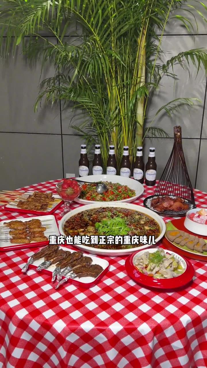 来自重庆的烧烤大排档蛙兔鸡一定要来一份尝尝