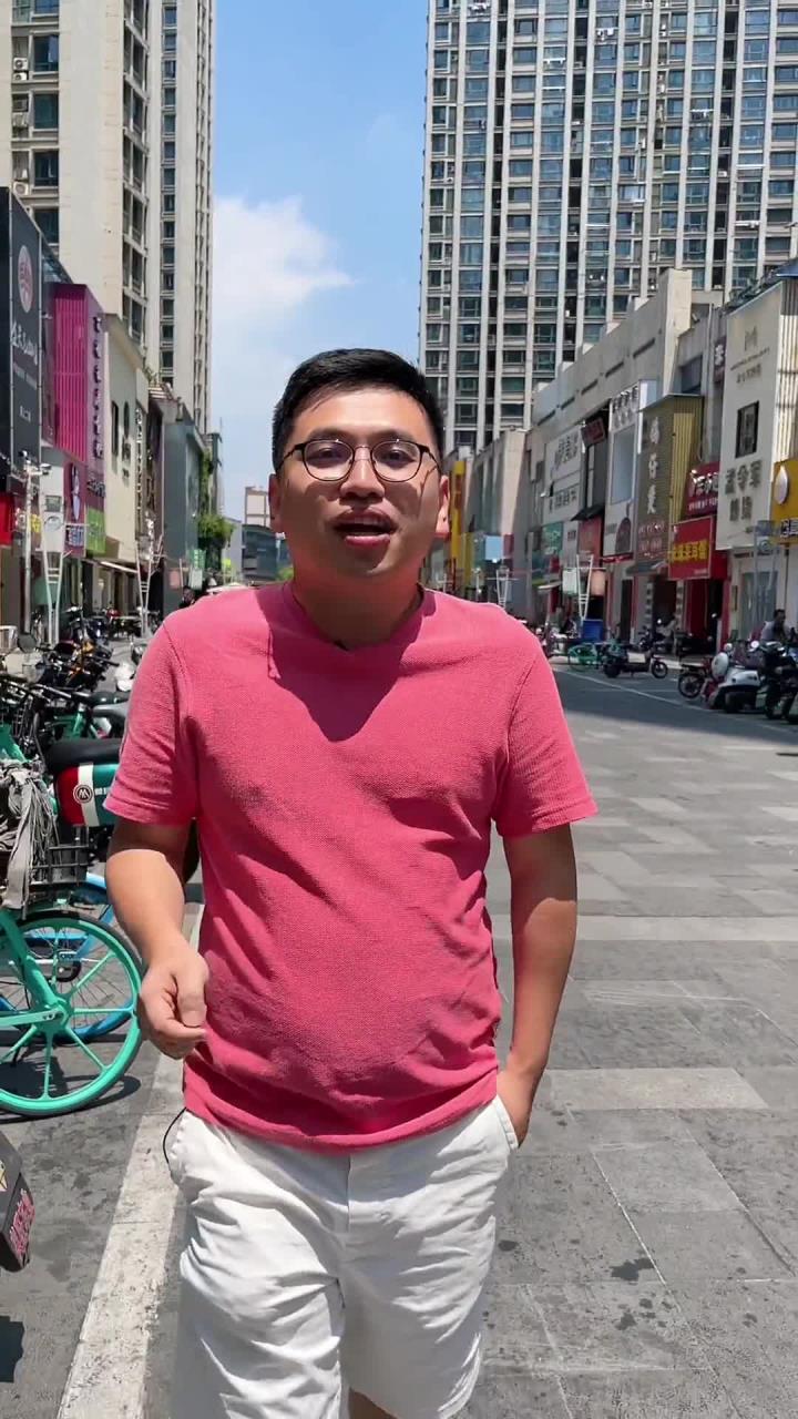 河西万达黑暗料理菠萝鸡煲