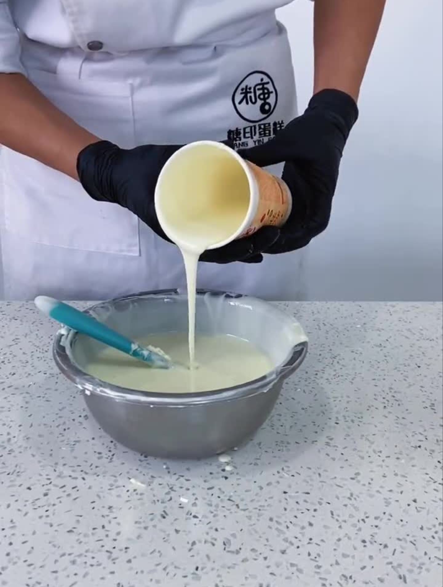 你是我冬日的优乐美奶茶保定创意蛋糕让挚爱永远被捧在手心里