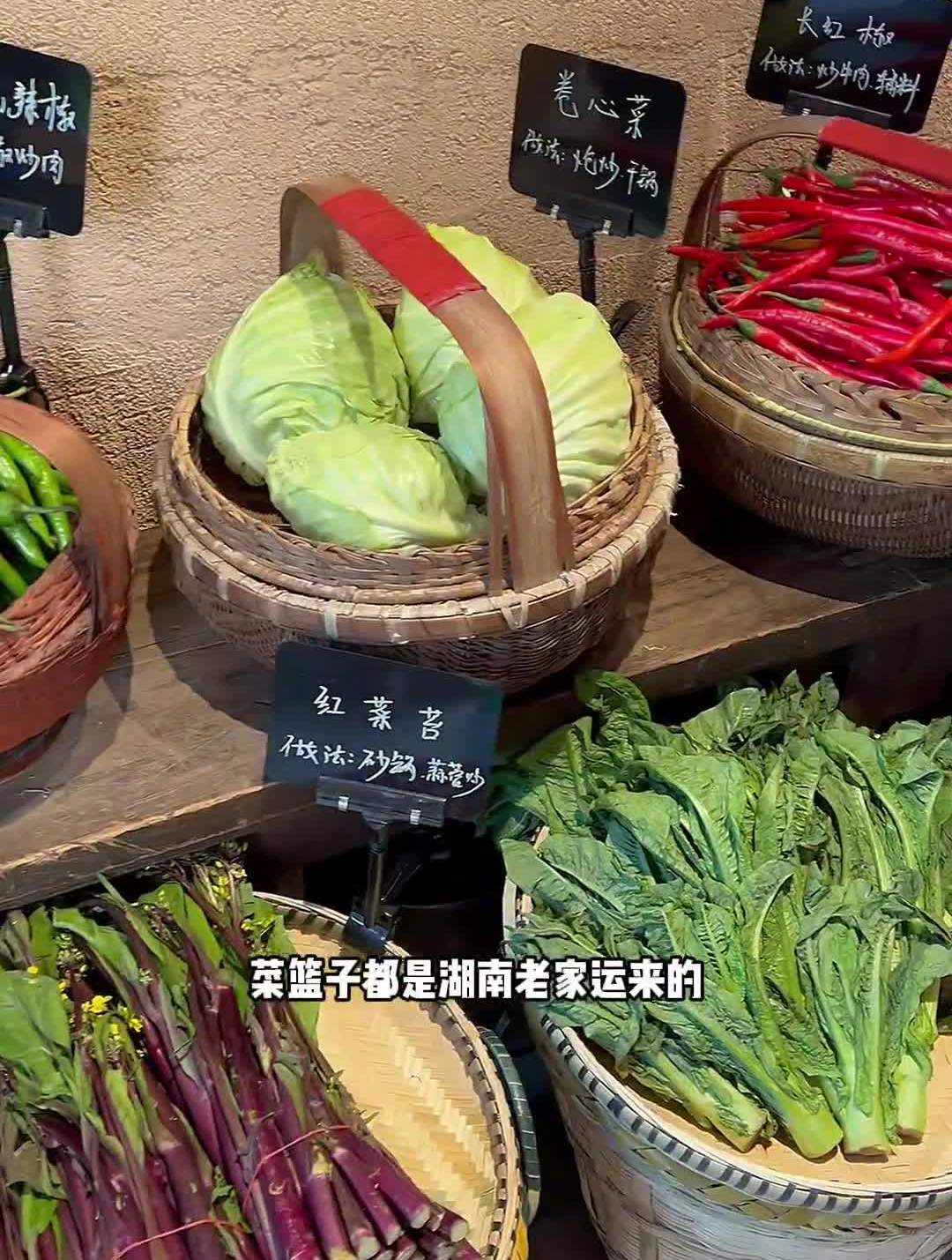 从湖南衡阳来大连,二十年的湘菜大厨开的小馆子